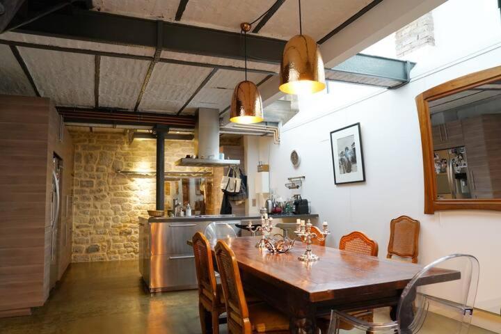Triplex Luxe 3 250m2 - Trendy Marais Area
